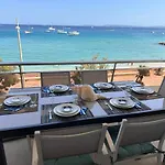 Apartment Premium Sea Front