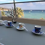 Apartment Premium Sea Front Le Lavandou