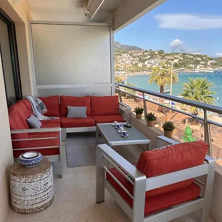 Apartment Premium Sea Front