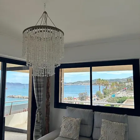 Apartment Premium Sea Front Le Lavandou