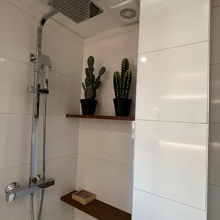Premium Sea Front Apartamento *
