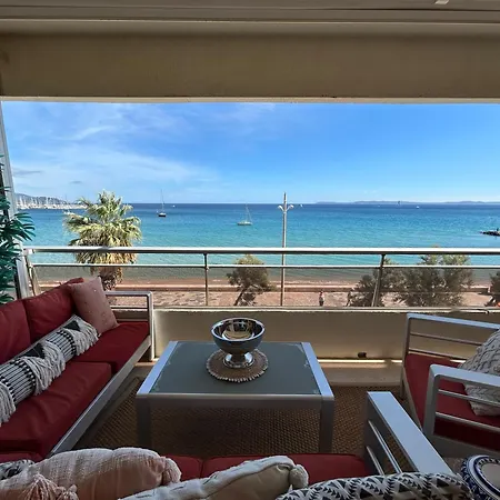 Premium Sea Front Apartment Le Lavandou