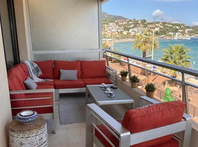 Apartment Premium Sea Front