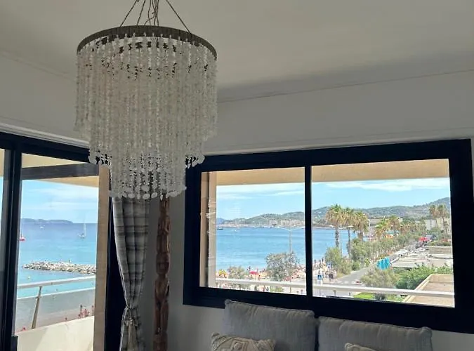 Apartment Premium Sea Front Le Lavandou