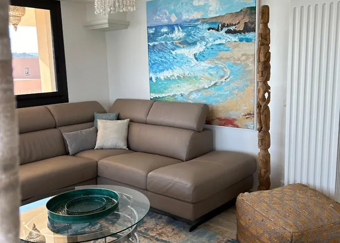 Premium Sea Front Apartment Le Lavandou